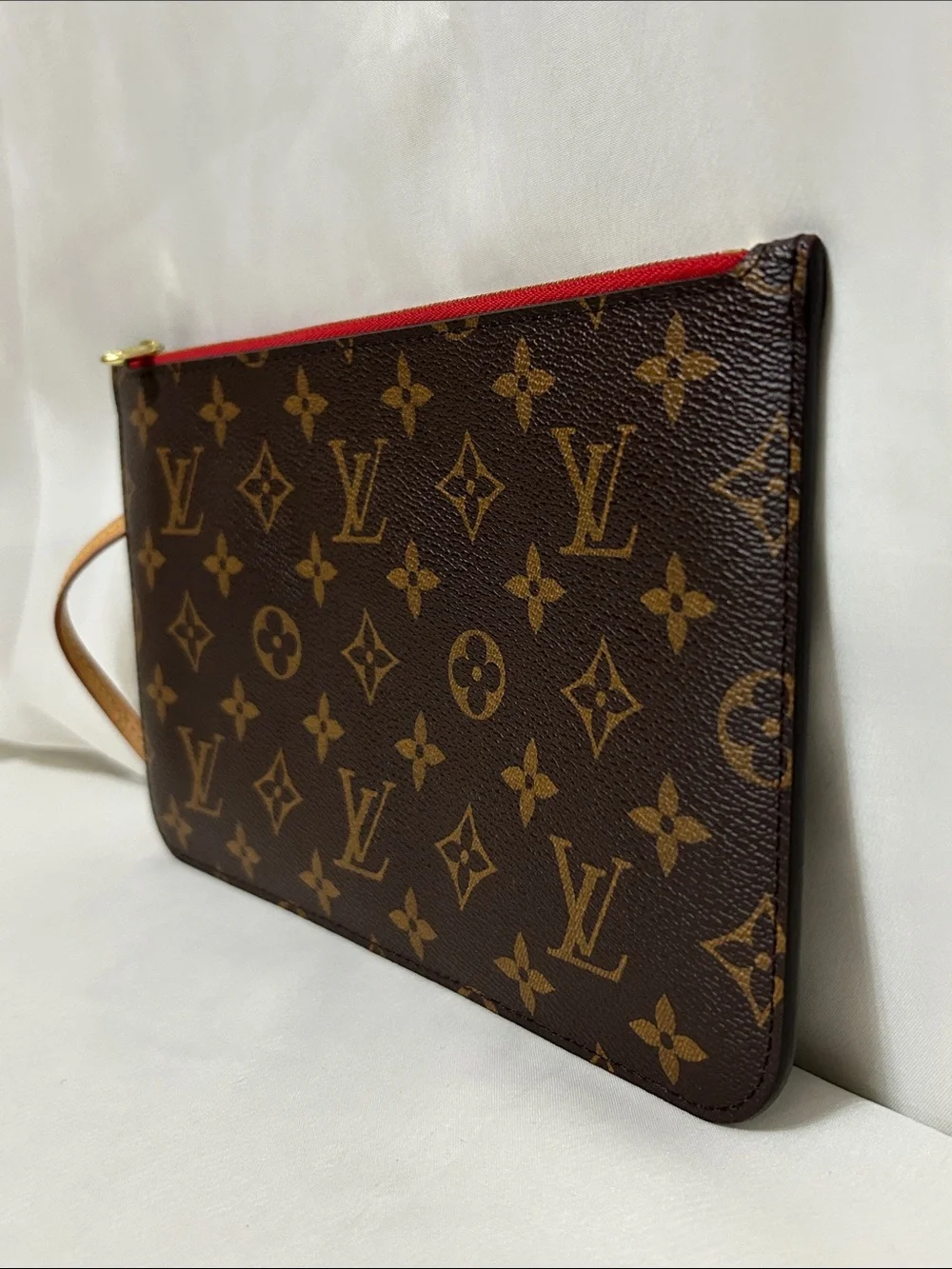 Louis Vuitton Monogram Canvas Neverfull Pochette